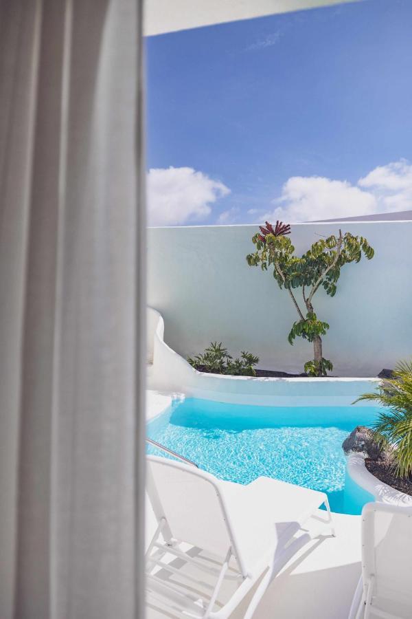 Villa Tiguaro Piscina Climat Jacuzzy Ac Villa 9 12 Corralejo Extérieur photo